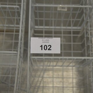 102_1