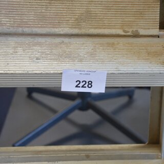 228_1